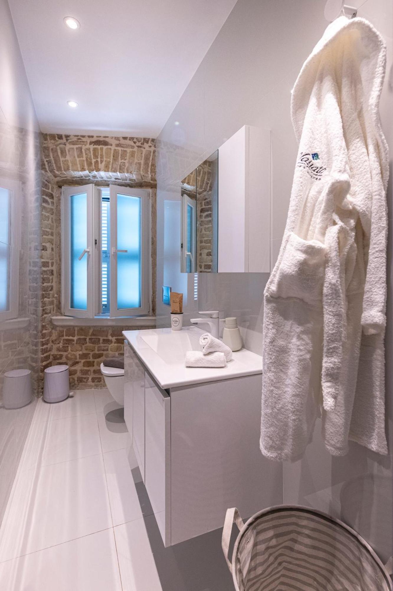 Vailato Swan White Appartement Corfu (city)